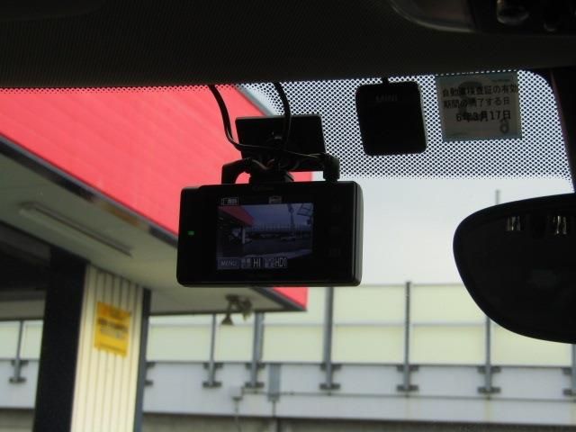 Bmw MINI 2018-12 8665-8