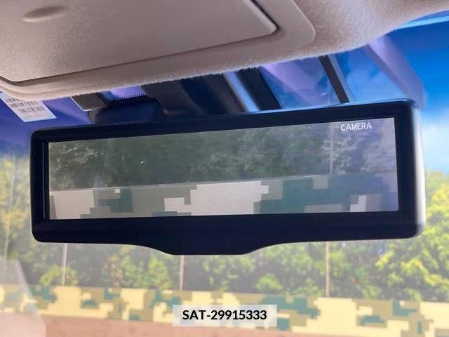 Nissan ELGRAND 2022-12 359704-4