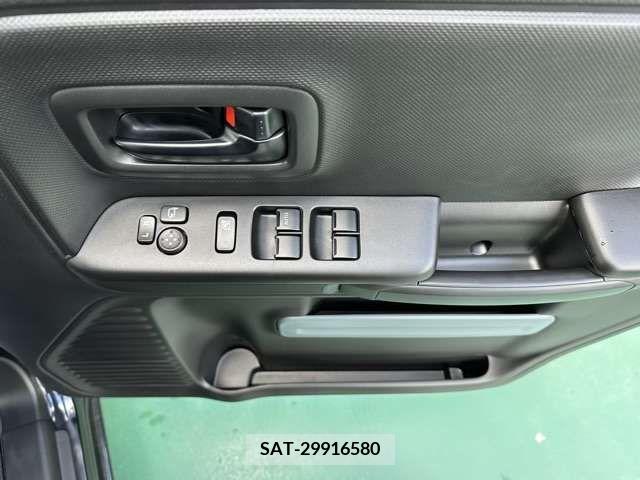 Suzuki SPACIA 2022-08 312169-17