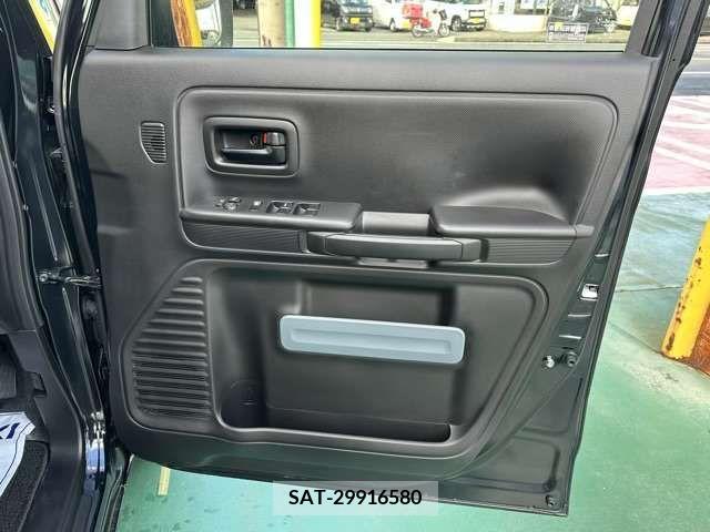 Suzuki SPACIA 2022-08 312169-16