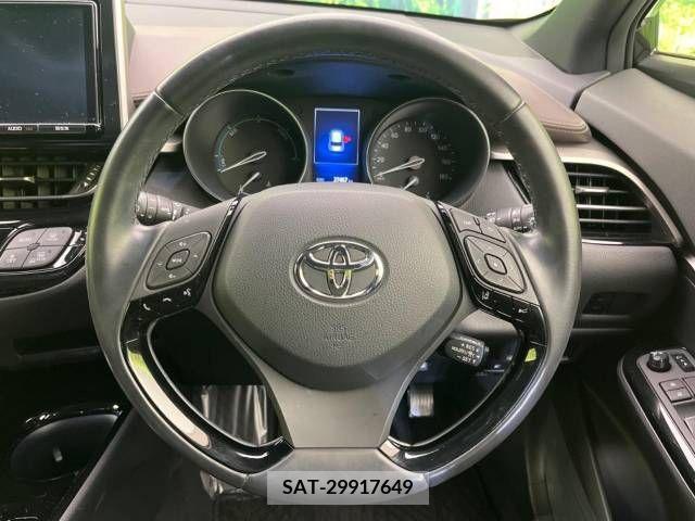 Toyota C-HR 2018-04 223563-11