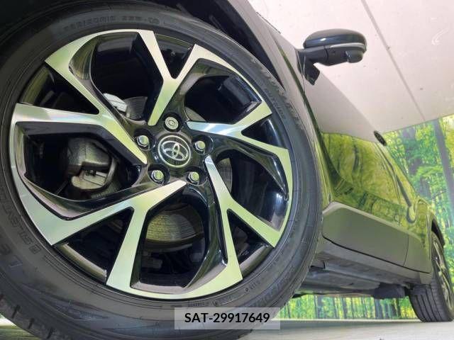Toyota C-HR 2018-04 223563-13