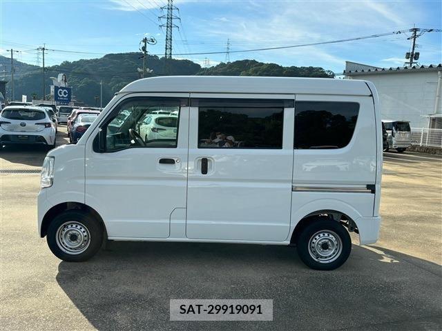 Suzuki EVERY 2020-11 385304-8