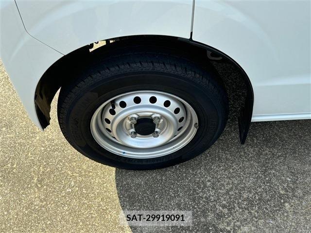 Suzuki EVERY 2020-11 385304-12