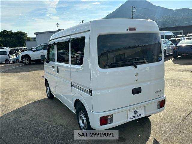 Suzuki EVERY 2020-11 385304-9