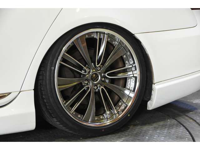 Lexus LS 2007-02 6705-4