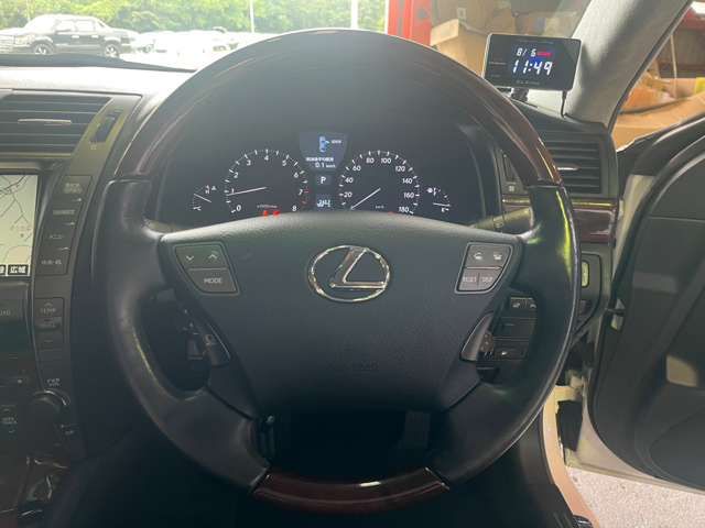 Lexus LS 2007-02 6705-10