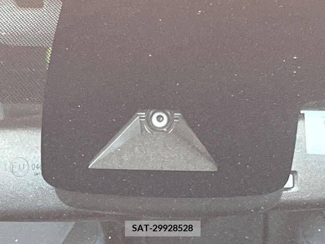 Toyota PRIUS 2018-06 218503-4