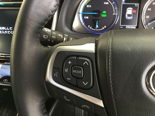Toyota HARRIER HYBRID 2017-12 19932-13