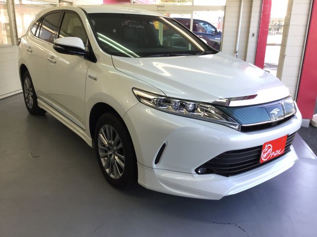 Toyota HARRIER HYBRID 2017-12 19932-4