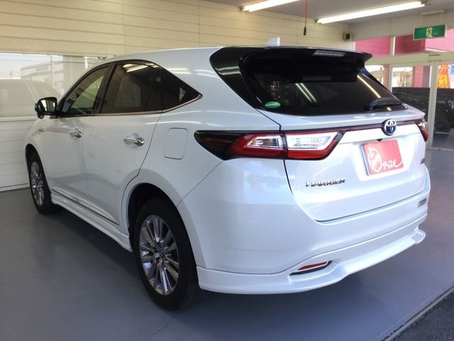 Toyota HARRIER HYBRID 2017-12 19932-8