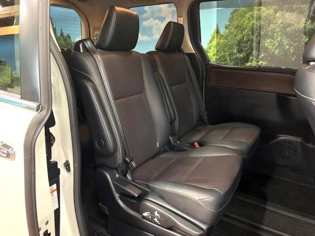 Toyota ESQUIRE 2015-12 187466-8