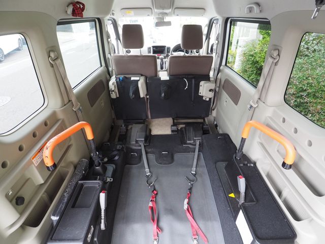 Nissan CLIPPER RIO 2018-02 2152-15