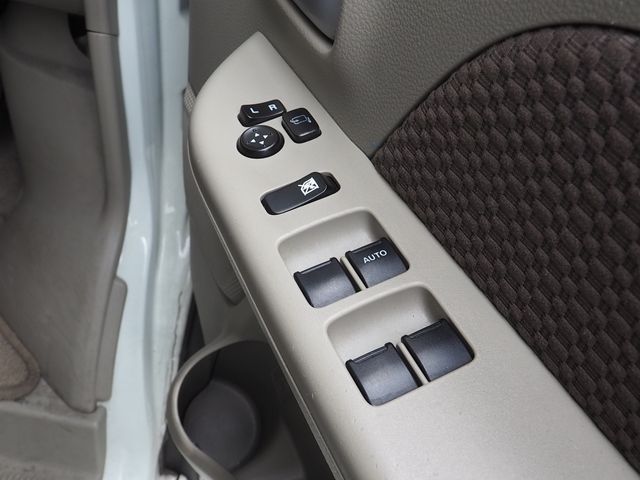 Nissan CLIPPER RIO 2018-02 2152-5