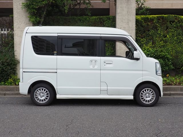 Nissan CLIPPER RIO 2018-02 2152-24