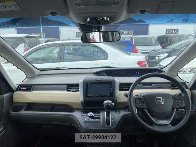 Honda FREED 2017-03 325504-1