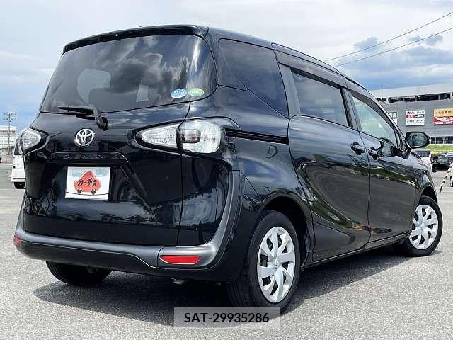 Toyota SIENTA 2017-10 336557-2
