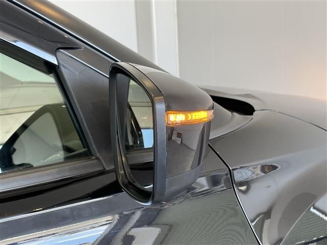 Nissan KICKS 2021-02 24606-21