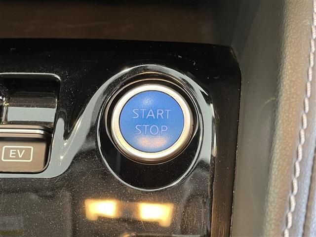 Nissan KICKS 2021-02 24606-17