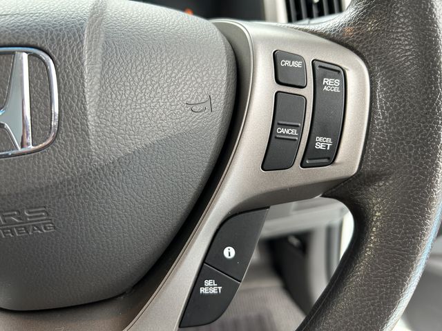 Honda e 2013-02 190481-10