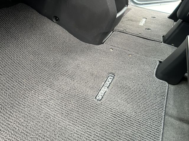 Honda e 2013-02 190481-25