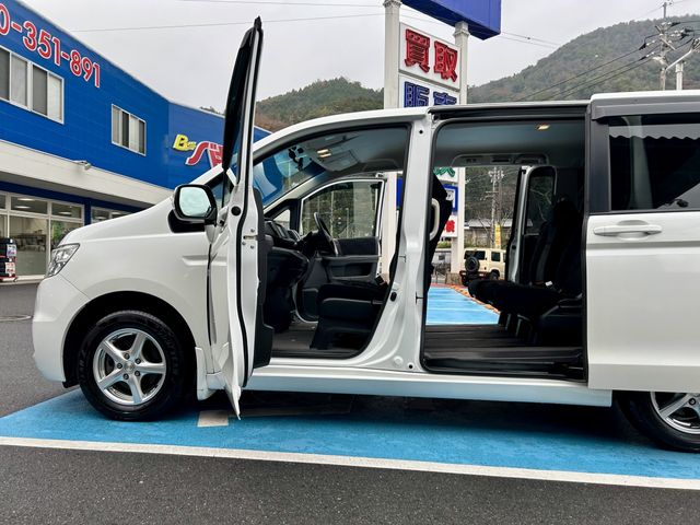 Honda e 2013-02 190481-3