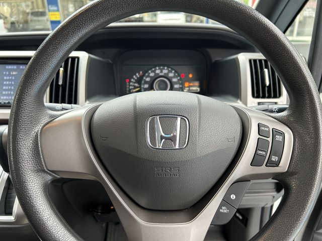 Honda e 2013-02 190481-9