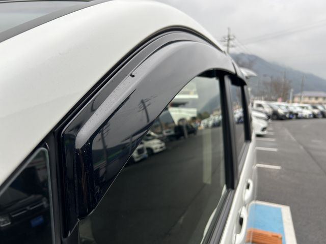 Honda e 2013-02 190481-26