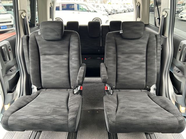 Honda e 2013-02 190481-19