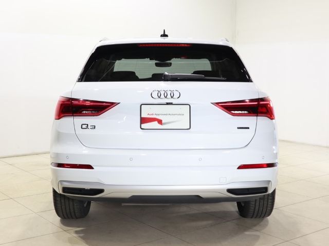 Audi Q3 2020-09 187804-2