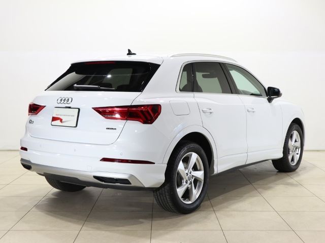 Audi Q3 2020-09 187804-7