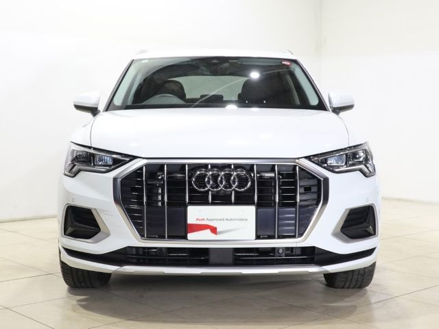 Audi Q3 2020-09 187804-1