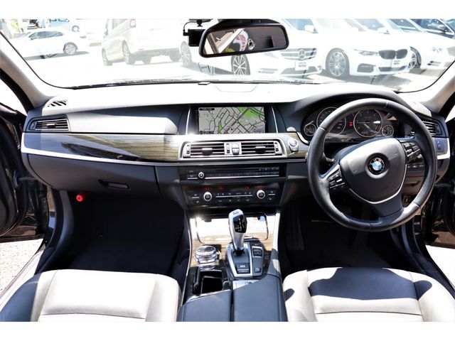Bmw 5 SERIES 2016-01 7737-4