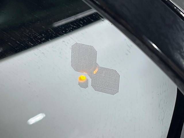 ROVER RANGE ROVER 2017-03 196748-10