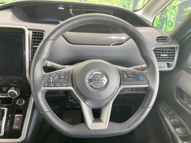 Nissan SERENA 2018-04 12427-11