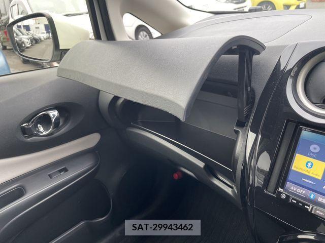 Nissan NOTE 2019-03 238849-23