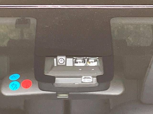 Toyota SIENTA 2019-06 11094-3