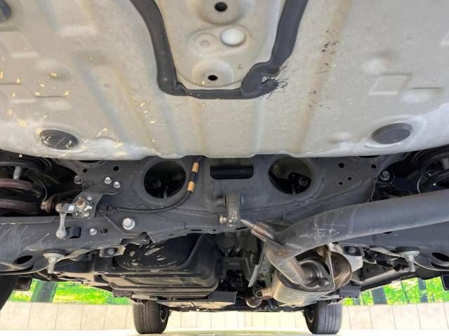Toyota HARRIER 2017-05 17241-19