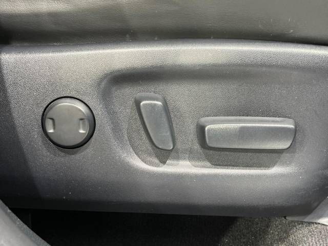 Toyota HARRIER 2017-05 17241-7