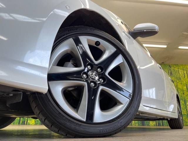 Toyota PRIUS 2019-03 27593-13