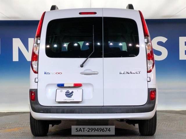 Renault KANGOO 2018-05 283080-15