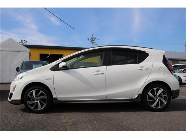 Toyota AQUA 2015-01 5953-23
