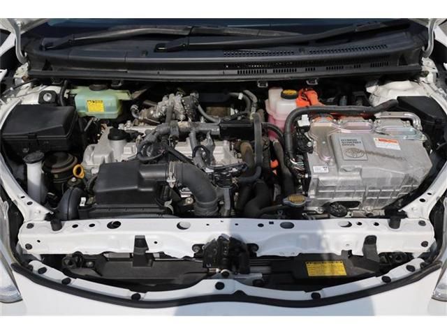 Toyota AQUA 2015-01 5953-19