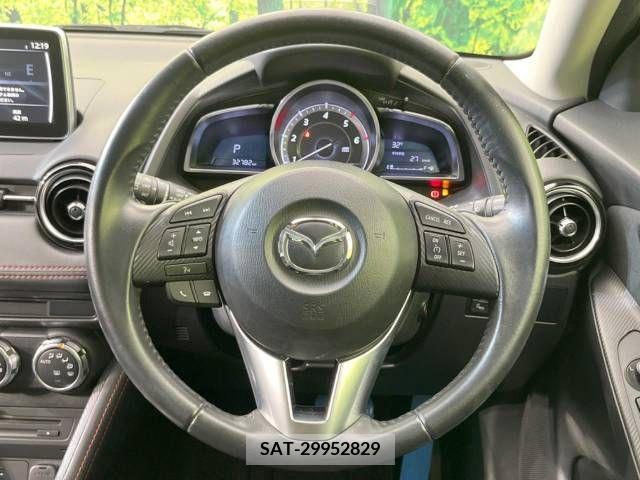 Mazda DEMIO 2015-09 379249-11