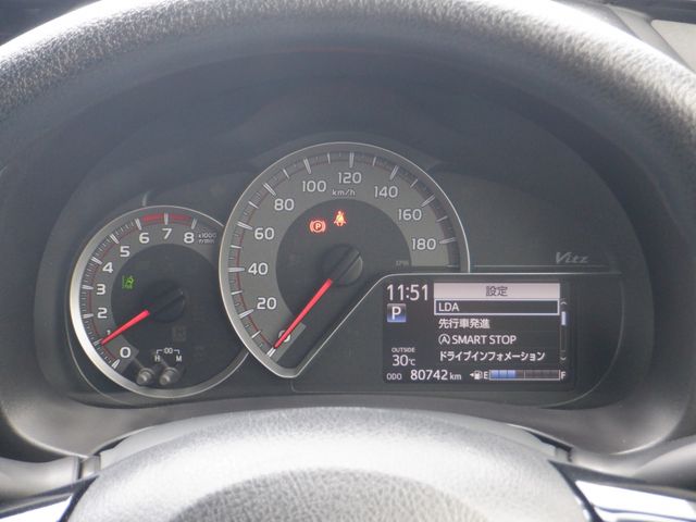 Toyota VITZ 2018-07 5874-3
