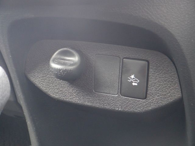 Toyota VITZ 2018-07 5874-7