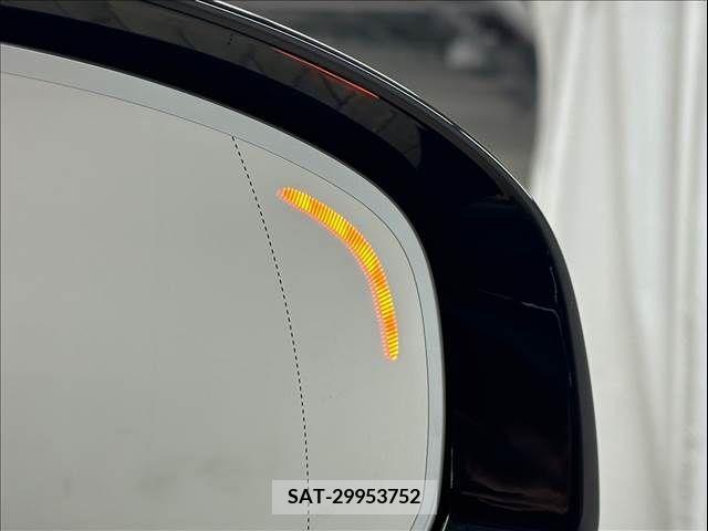 Volvo V90 2018-06 320567-5