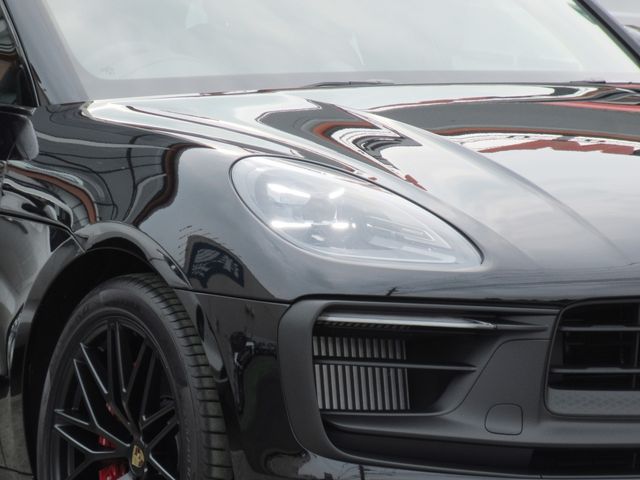 Porsche MACAN 2023-08 25235-4