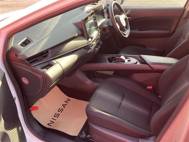 Nissan NOTE 2022-09 14038-5