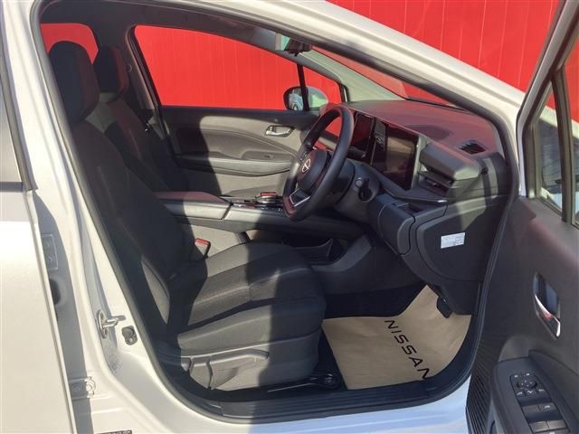 Nissan NOTE 2022-09 14038-3